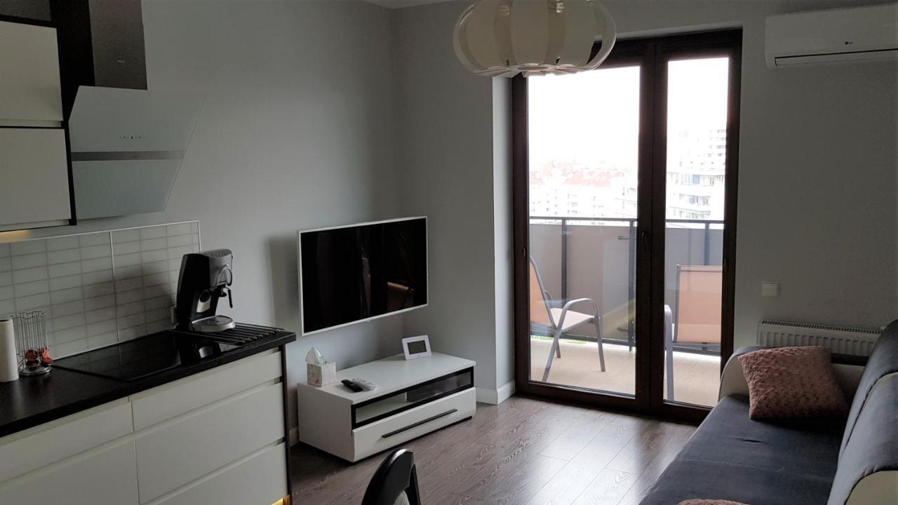 Goclaw Apartament ワルシャワ エクステリア 写真